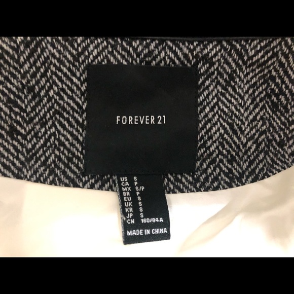 Forever 21 Sherpa Jacket - Picture 3 of 5